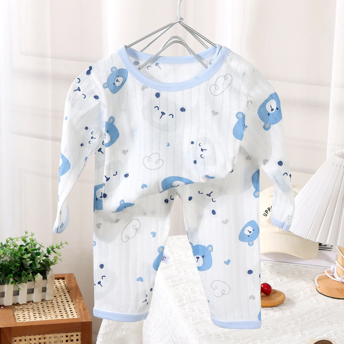 2024 New Baby Cotton Home Clot - Baby Sleep Suit 评论和价格